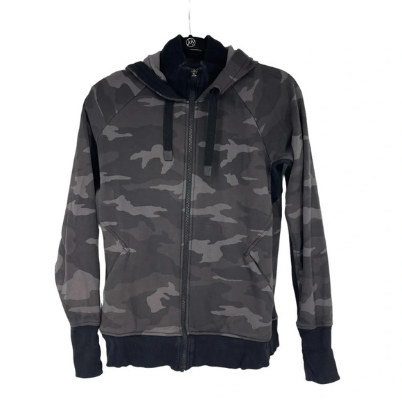 ATHLETA Triumph Printed Hoodie Camo Full Zip Athletic Jacket Size MEDIUM - Picture 3 of 9